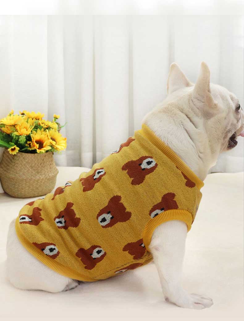 GMTPET Autumn and winter thickened dog clothes bear jacquard fat dog short body bulldog clothes thickened method bucket plus velvet vest 107-222022 www.gmtpetproducts.com